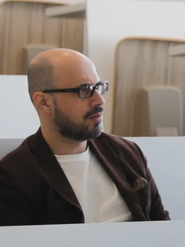Dr. Tahir Akkoyunlu